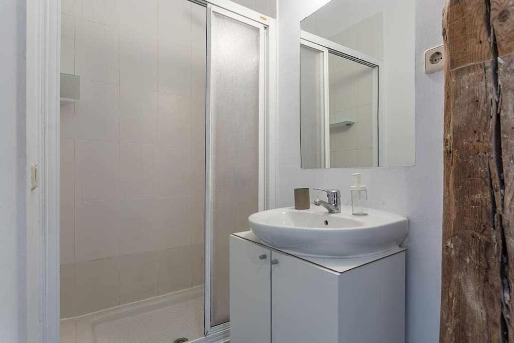 Apartamento Apartamento confortable en Atocha Madrid Exterior foto