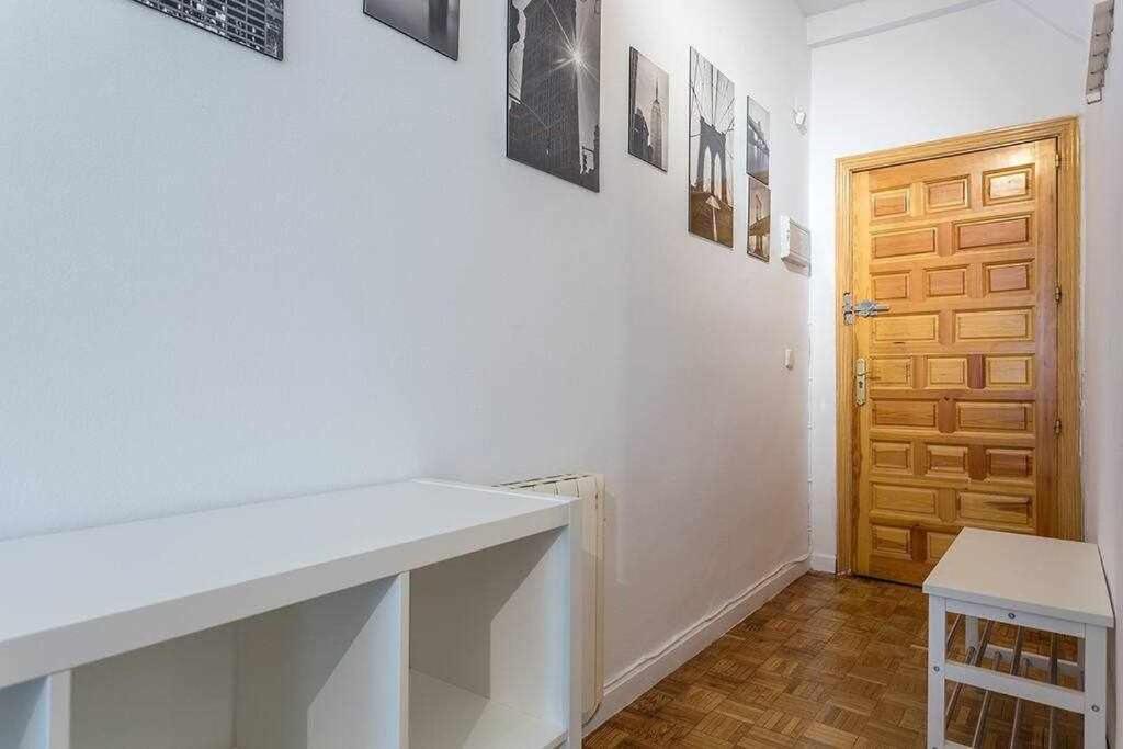 Apartamento Apartamento confortable en Atocha Madrid Exterior foto